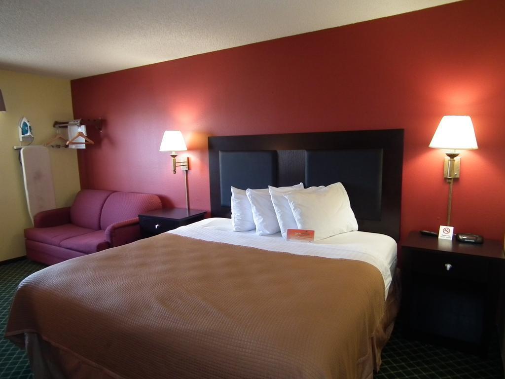 Howard Johnson By Wyndham Near Schlitterbahn New Braunfels Bagian luar foto