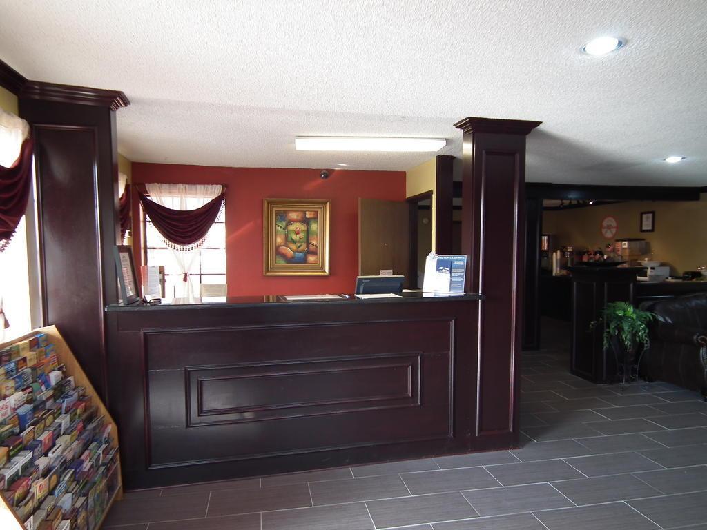 Howard Johnson By Wyndham Near Schlitterbahn New Braunfels Bagian luar foto